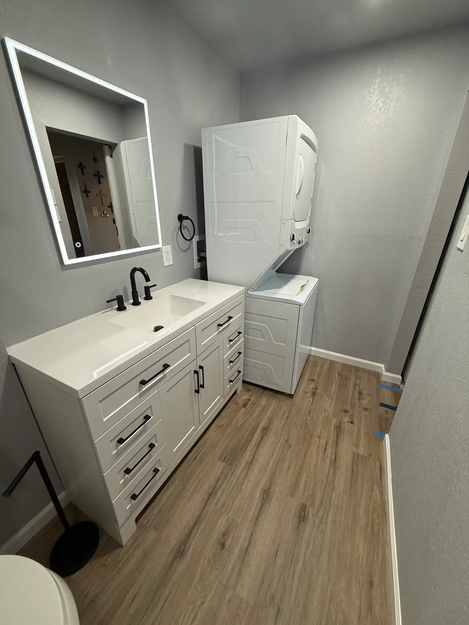 White bathroom vanity